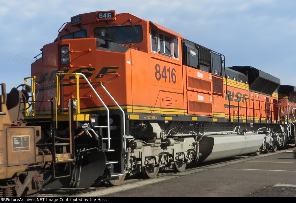 BNSF 8416